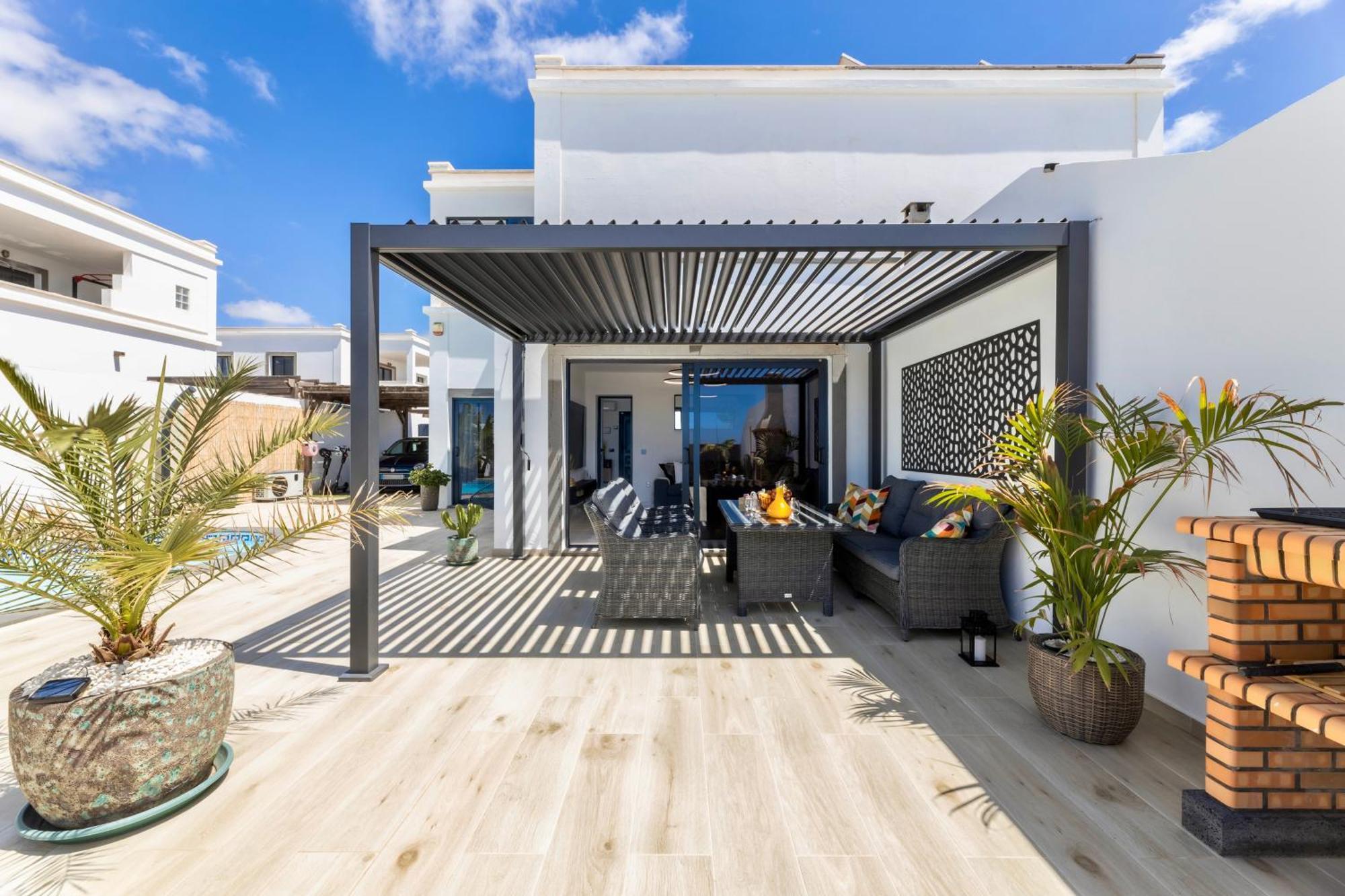 Villa Playa Blanca - Heated Pool, Aircon Eksteriør billede