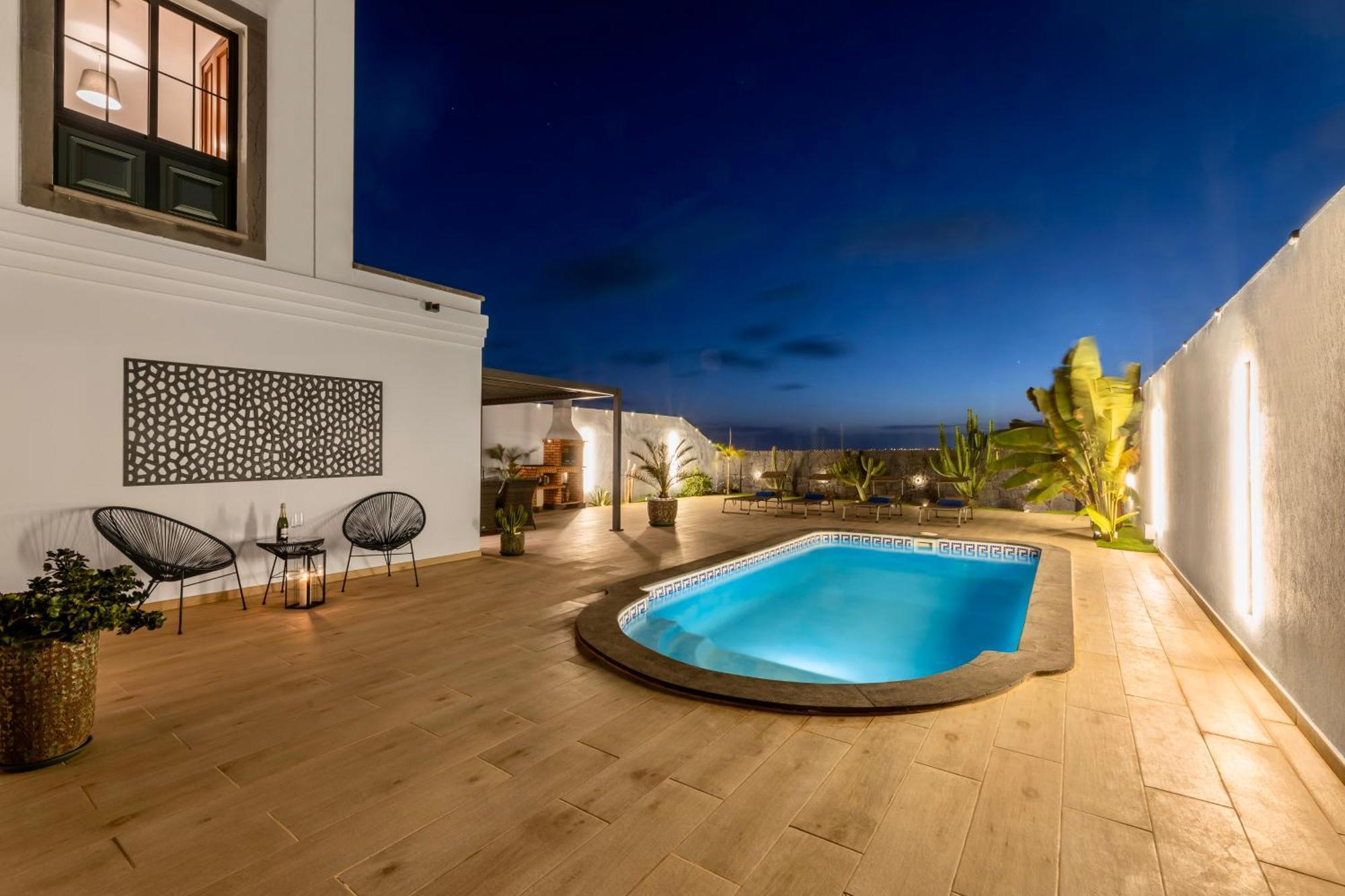 Villa Playa Blanca - Heated Pool, Aircon Eksteriør billede